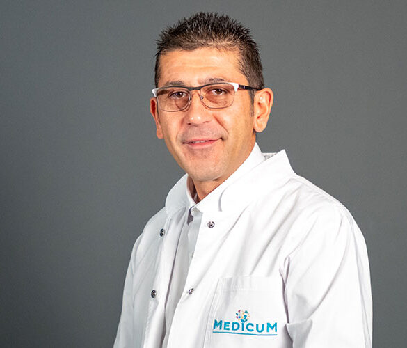 Dr. Vlad Postelnicu – Medic Primar ORL, Clinica Medicum